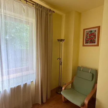 Beautiful House By The River With Its Own Dock Vakantiehuis